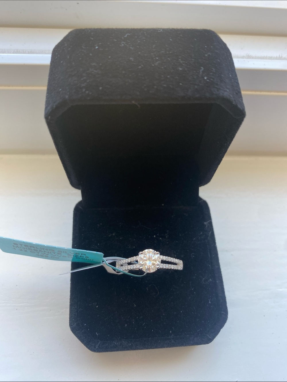 1 Carat Round Cut Moissanite Ring Size 8